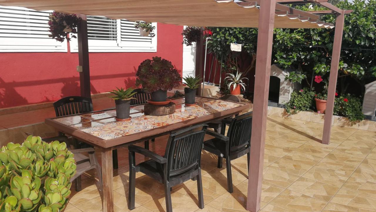 Lugares Comunes Hostal Los Realejos Exterior foto