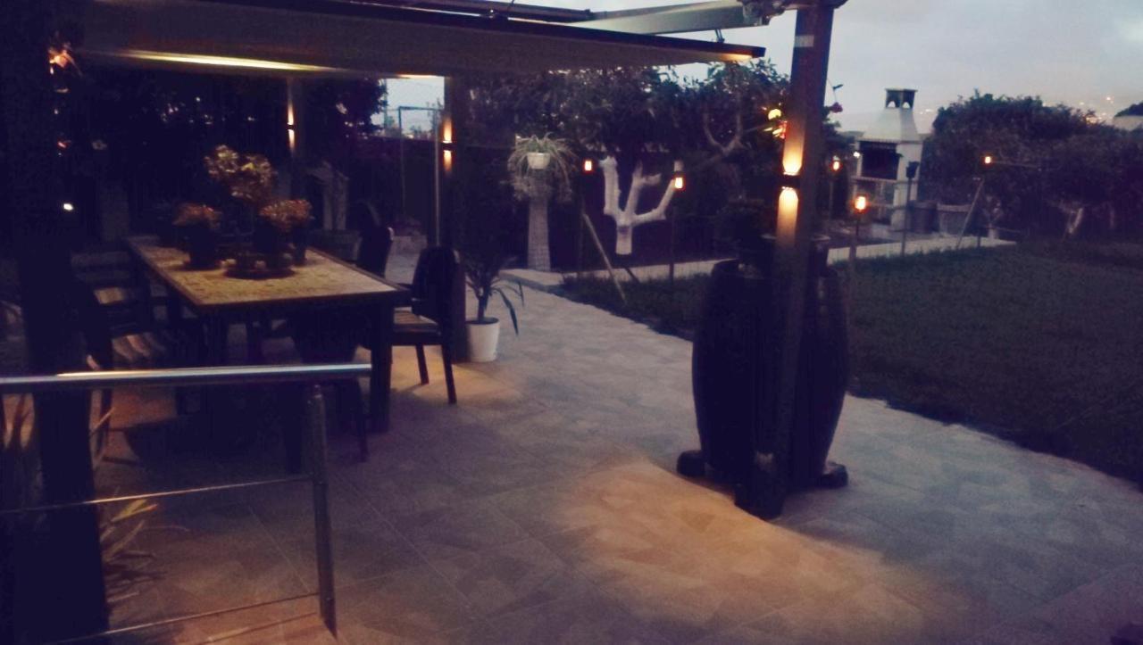 Lugares Comunes Hostal Los Realejos Exterior foto